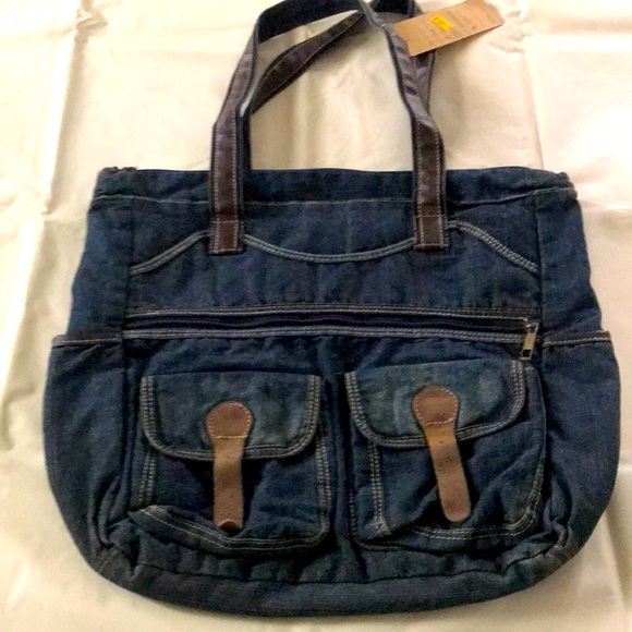 College bag cum shoulder bag - Picture 3 of 6